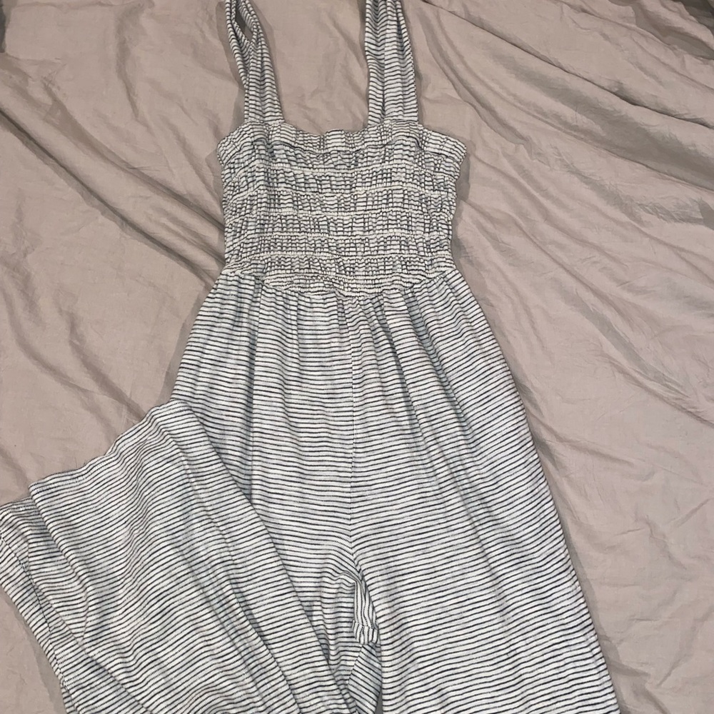 American eagle jumpsuit